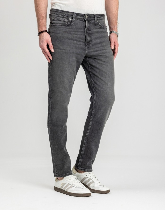 MĘSKIE SPODNIE JEANSOWE LEE AUSTIN DARK SMOKE 112355803