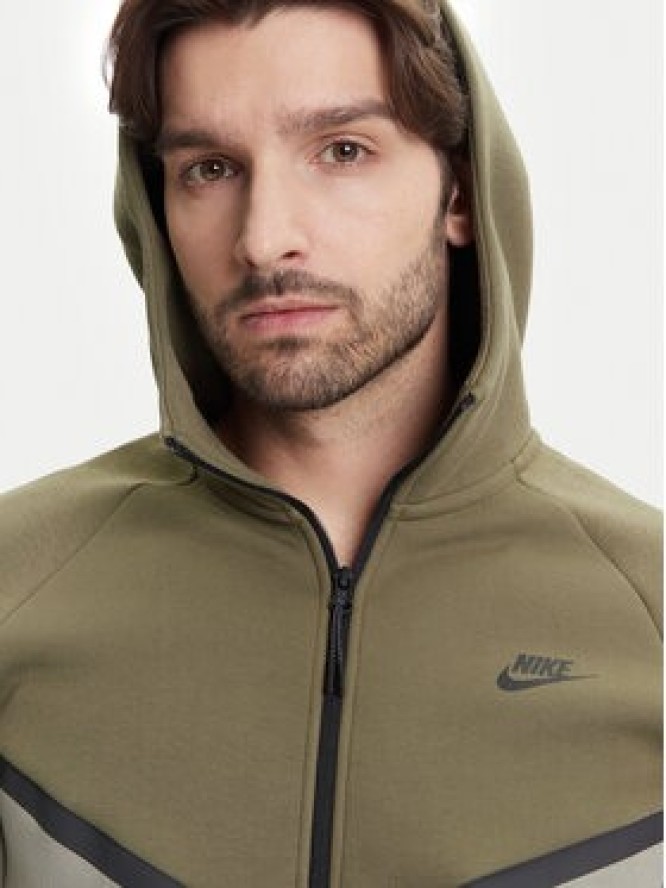 Nike Bluza Windrunner HV0949 Khaki Regular Fit