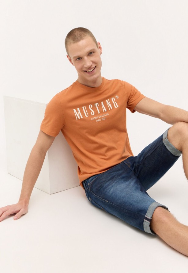 MĘSKA KOSZULKA MUSTANG AustinT-shirt LOGO Raw Sienna 1015054 7088