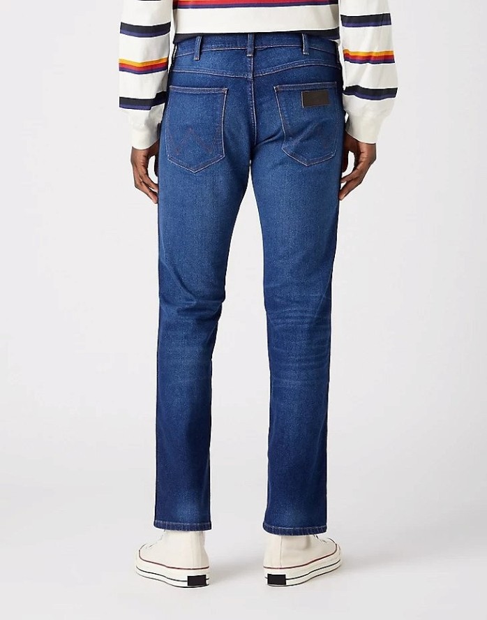 WRANGLER GREENSBORO MĘSKIE SPODNIE JEANSOWE MOUNTAIN SOUL W15QU822O 112321407