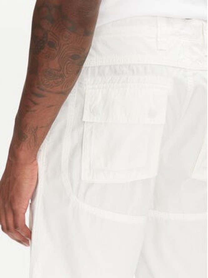 Aeronautica Militare Szorty materiałowe 251BE041CT1122 Biały Regular Fit