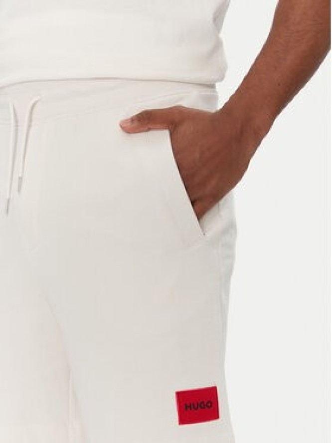 HUGO Szorty sportowe Diz222 50466196 Écru Regular Fit