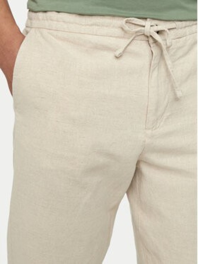 Mustang Spodnie materiałowe Milano 1015156 Beżowy Tapered Fit