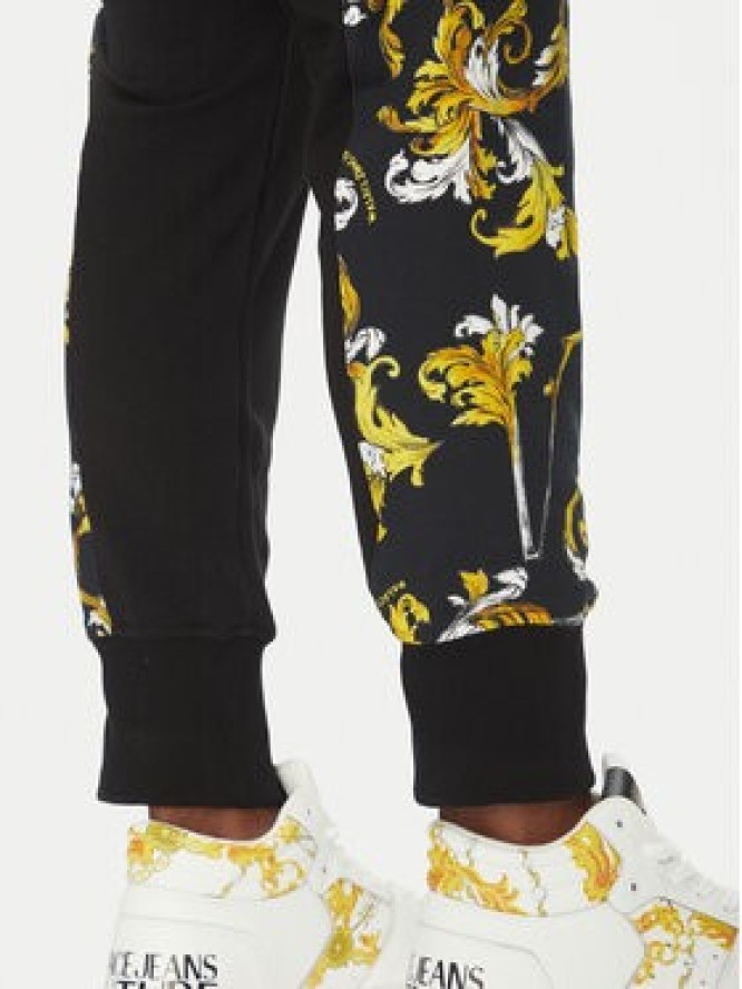 Versace Jeans Couture Spodnie dresowe 78GAA3C0 Czarny Regular Fit
