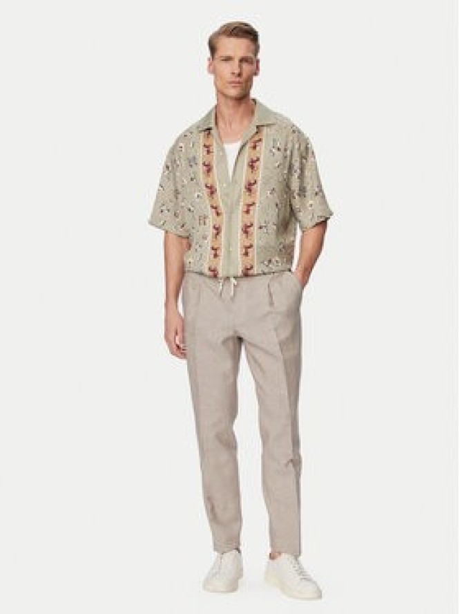 HUGO Spodnie materiałowe Getlin 50559695 Brązowy jasny Slim Fit