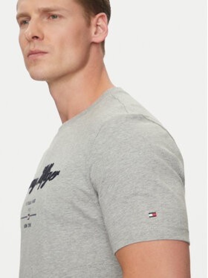 Tommy Hilfiger T-Shirt Script Logo MW0MW33691 Szary Regular Fit