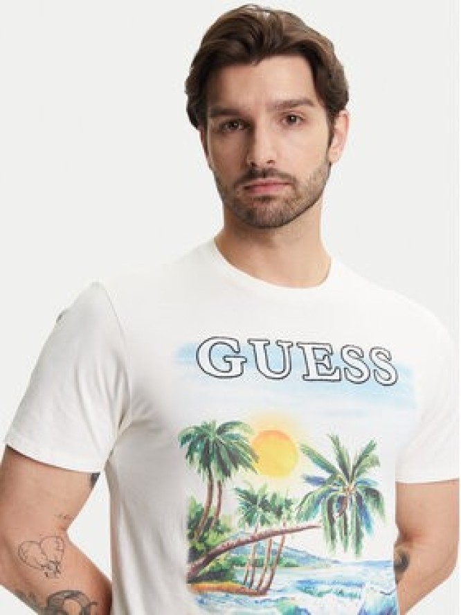 Guess T-Shirt M5YI38 KBW41 Écru Regular Fit