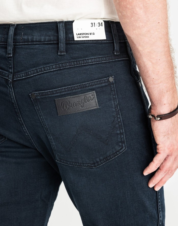 WRANGLER MĘSKIE SPODNIE JEANSOWE WRANGLER LARSTON CLOUDY SKIES 112350840