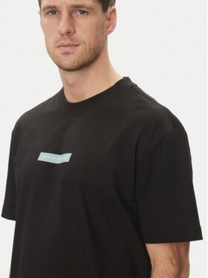 Calvin Klein Jeans T-Shirt Nyc 2025 J30J327524 Czarny Regular Fit