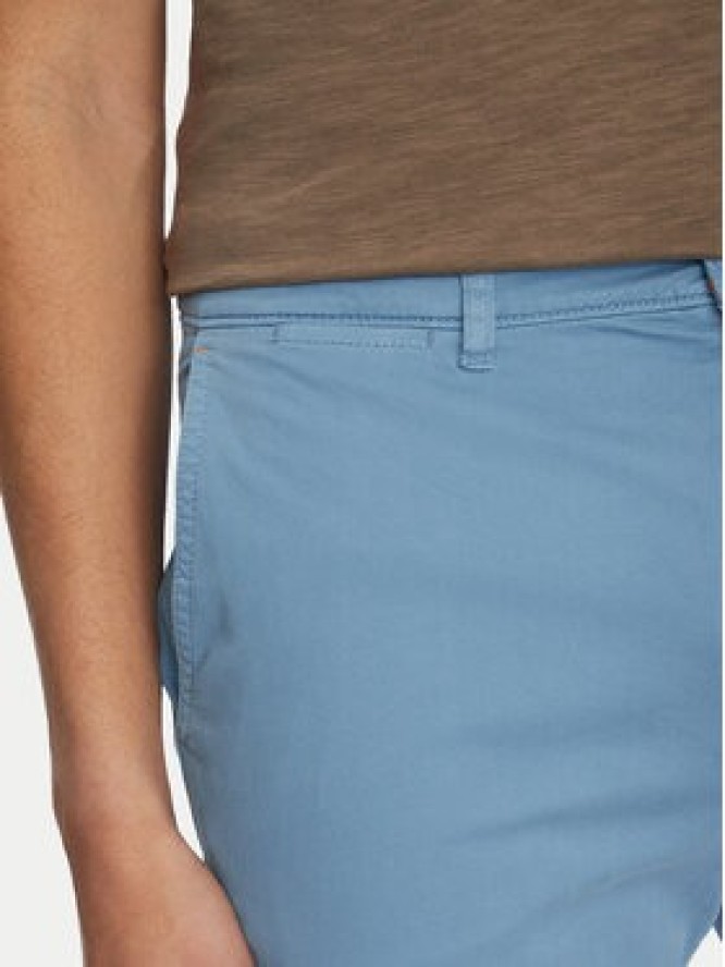 BOSS Chinosy 50534378 Błękitny Regular Fit