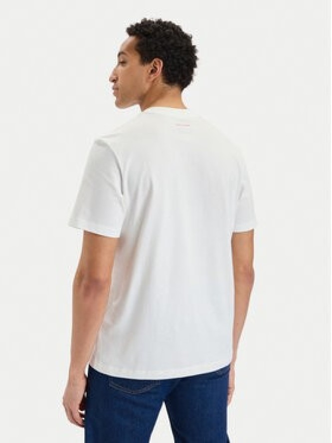 Calvin Klein Jeans T-Shirt SS 20S LV04RG815G Biały Regular Fit
