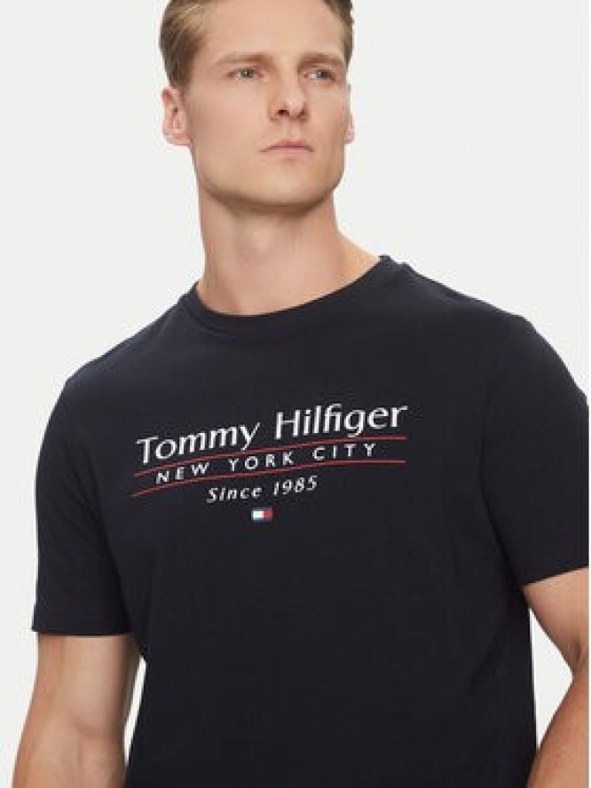 Tommy Hilfiger T-Shirt Center Stack MW0MW38621 Granatowy Regular Fit