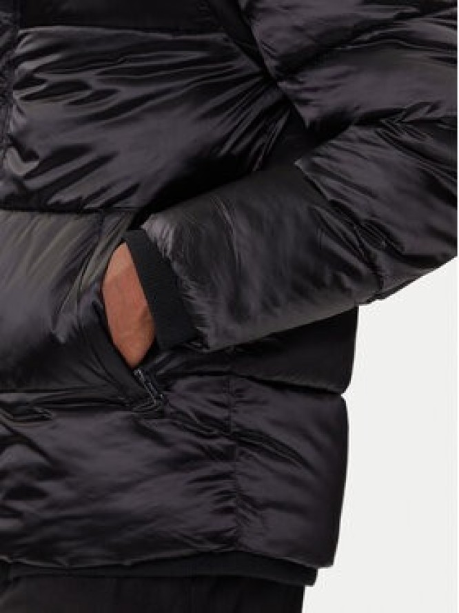 Guess Kurtka zimowa M5BL2L WGZF2 Czarny Regular Fit