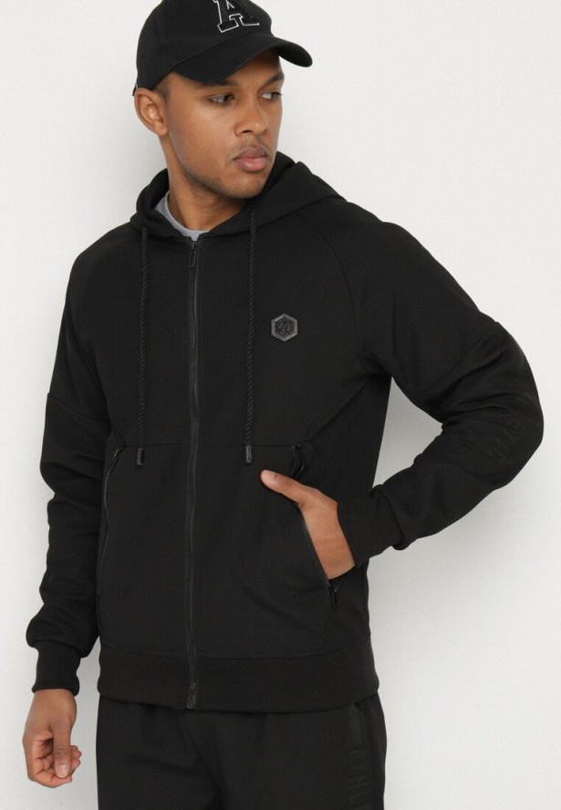 Czarna Bluza z Kapturem z Ozdobną Aplikacją Napolene