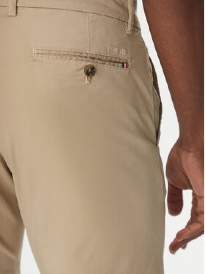 Hechter Paris Szorty materiałowe 26664 151365 Beżowy Regular Fit