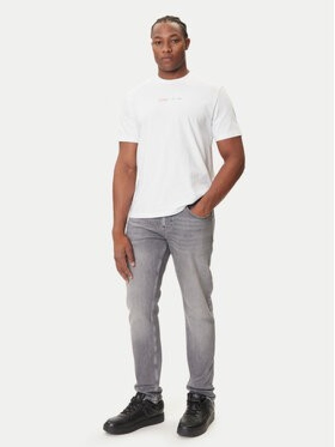 Calvin Klein Jeans T-Shirt Pride Graphic LV04RC815G Biały Relaxed Fit