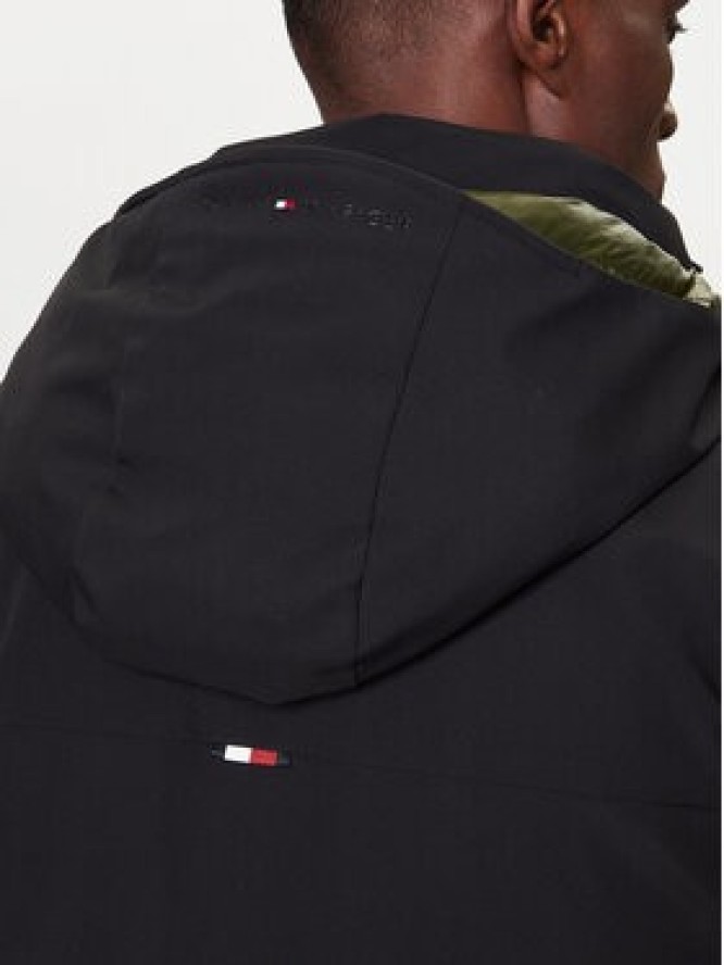Tommy Hilfiger Kurtka zimowa MW0MW41362 Czarny Regular Fit