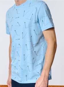 Koszulka we wzory - niebieski