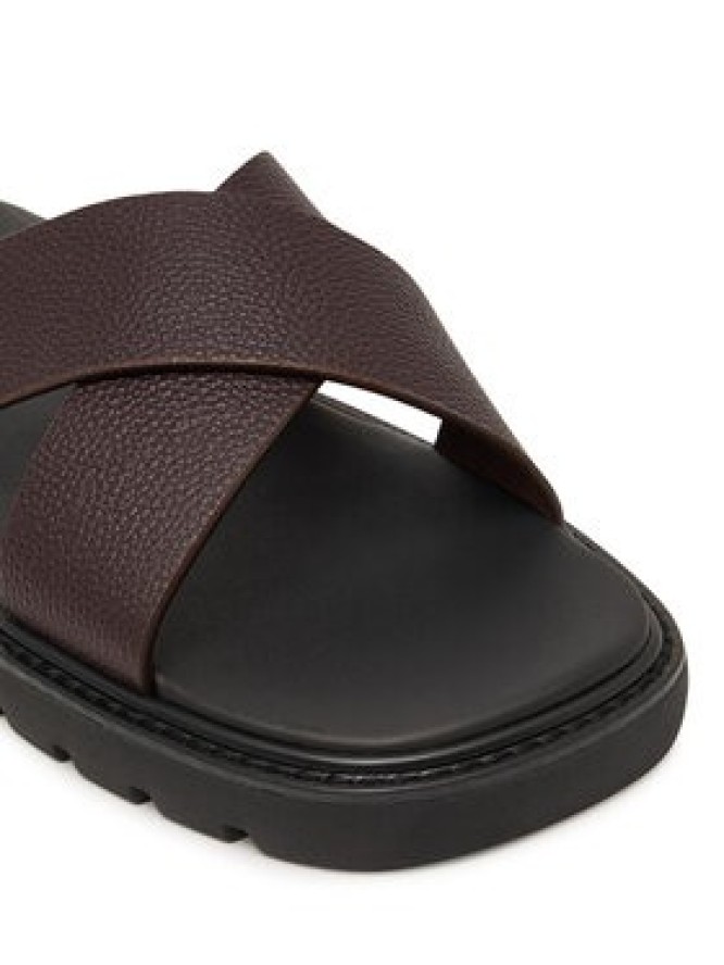 Calvin Klein Klapki Sq Molded Sandal Xcross Lth HM0HM02235 Brązowy