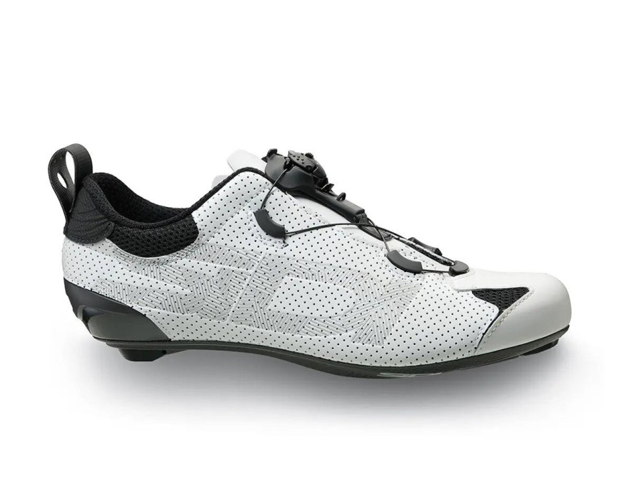 Białe buty TRI-SIXTY
