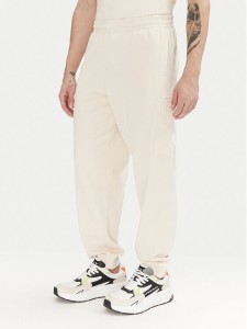 EA7 Emporio Armani Spodnie dresowe 7M000154 AF10432 U1079 Écru Regular Fit