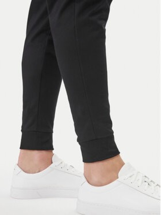 BOSS Spodnie dresowe Authentic 50554784 Czarny Regular Fit