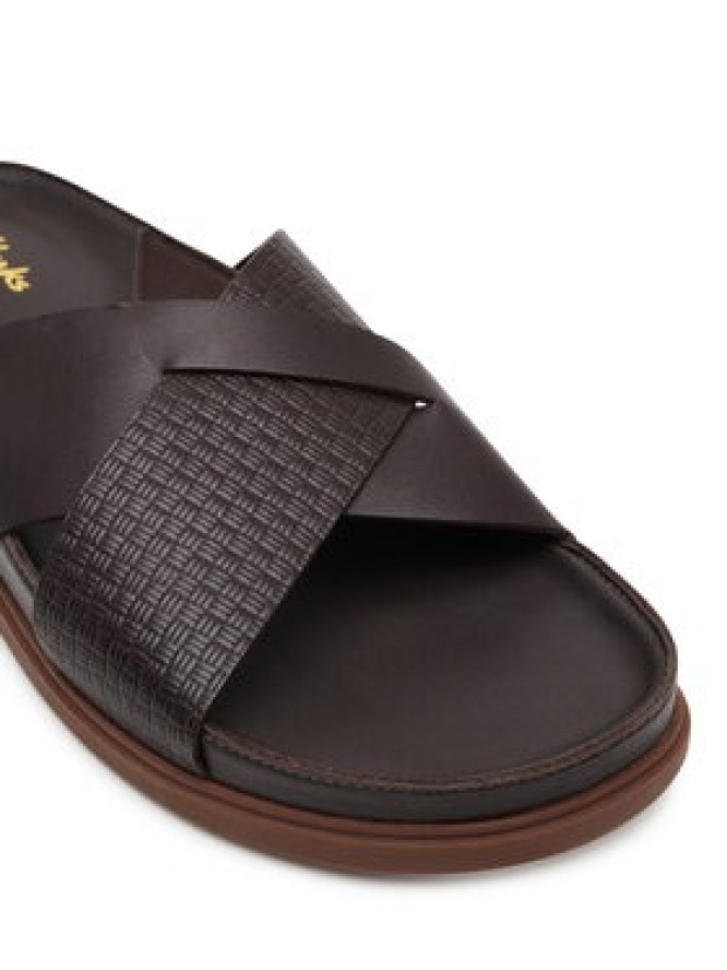 Clarks Klapki Torford Cross 26180888 Brązowy
