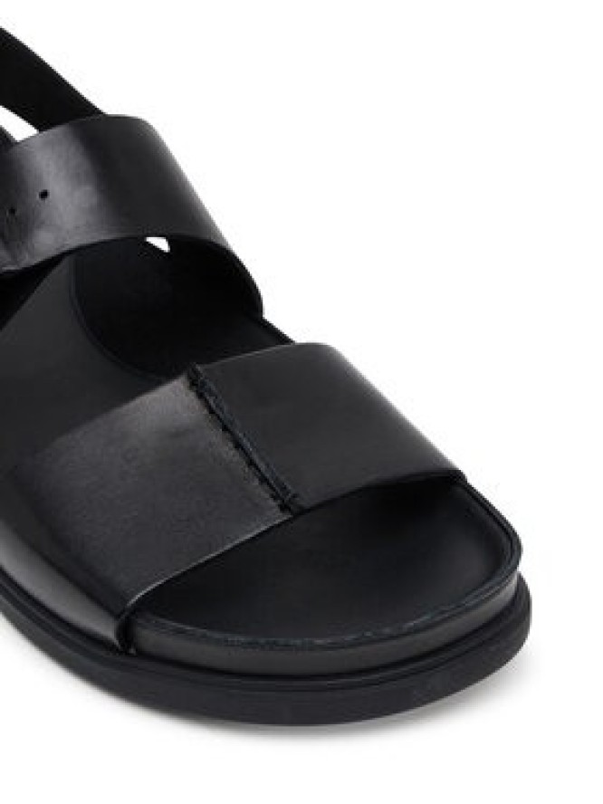 Clarks Sandały Torford Strap 26180896 Czarny