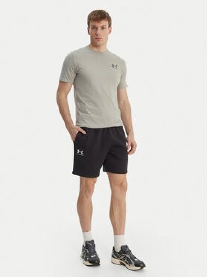 Under Armour Szorty sportowe UA Icon Fleece 1380377 Czarny Regular Fit