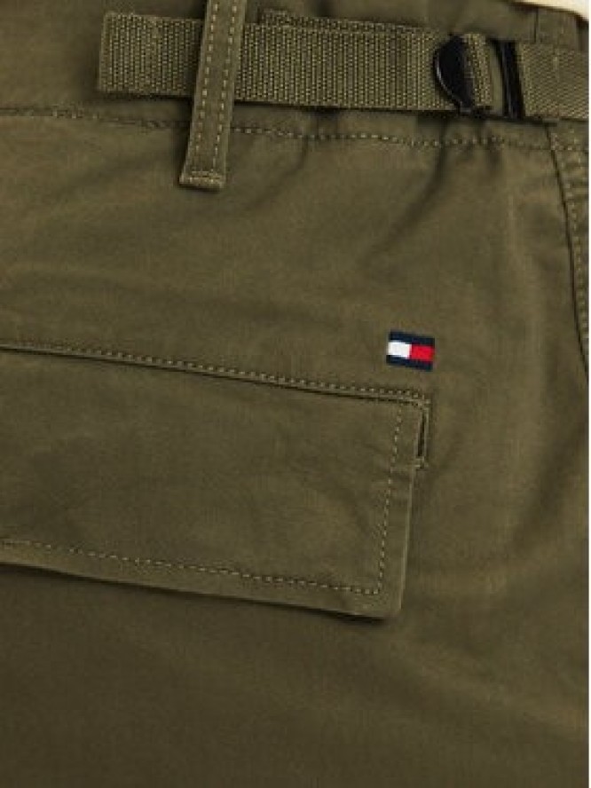 Tommy Hilfiger Szorty materiałowe Twill Cargo MW0MW42350 Khaki Relaxed Fit