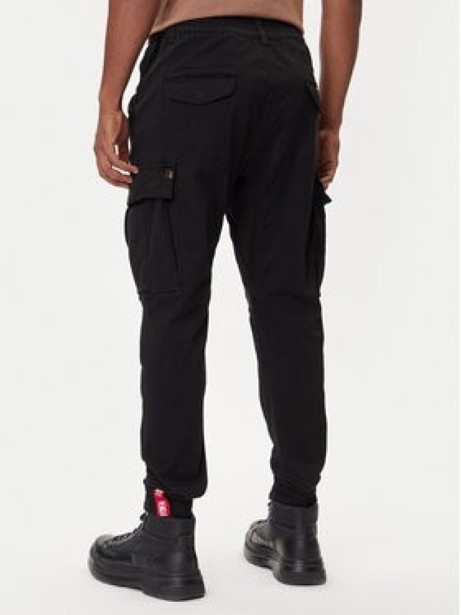Alpha Industries Joggery Airman 188201 Czarny Tapered Fit