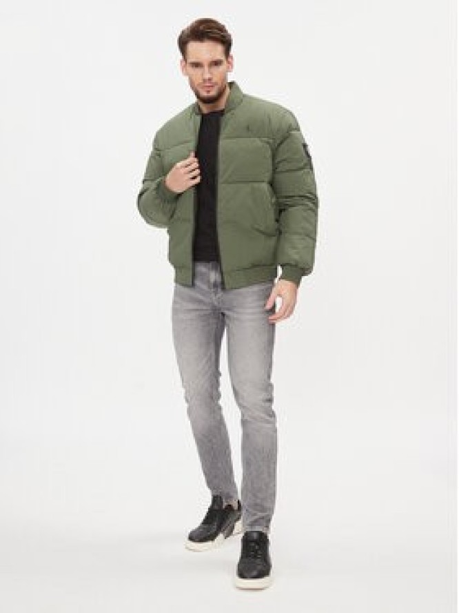 Calvin Klein Jeans Kurtka przejściowa J30J324072 Zielony Regular Fit