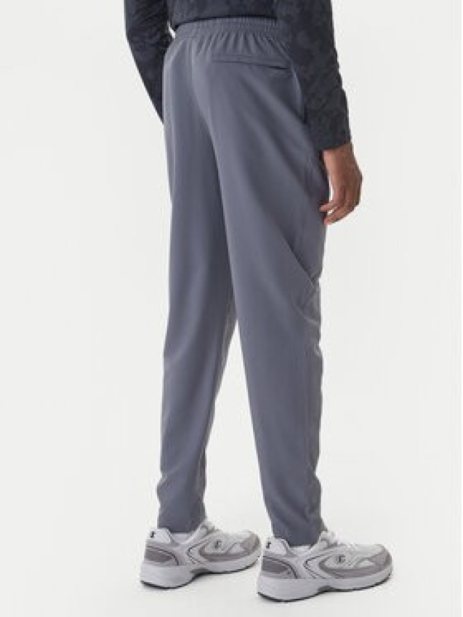Under Armour Spodnie dresowe Unstoppable 6003861 Szary Loose Fit
