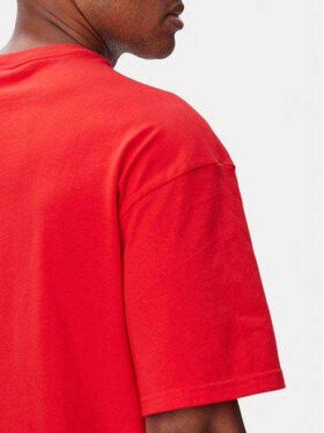 adidas T-Shirt Trefoil Essentials HZ1003 Czerwony Loose Fit
