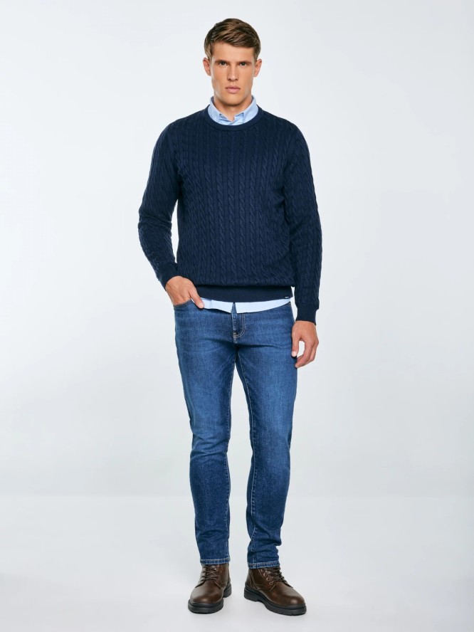 Sweter męski ze splotem warkoczowym granatowy Amaris 403