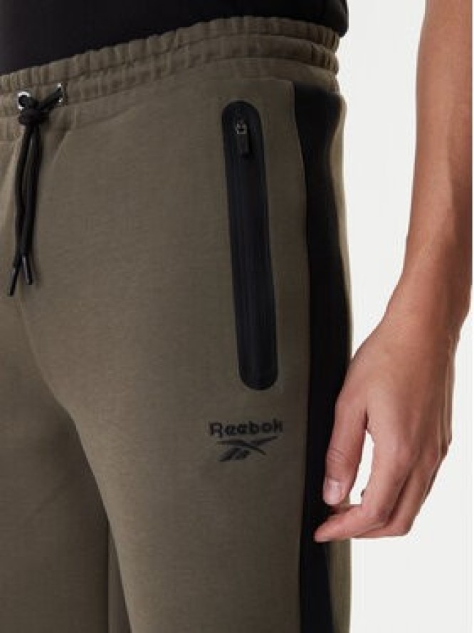Reebok Spodnie dresowe Andrews RK25545CCM Zielony Regular Fit