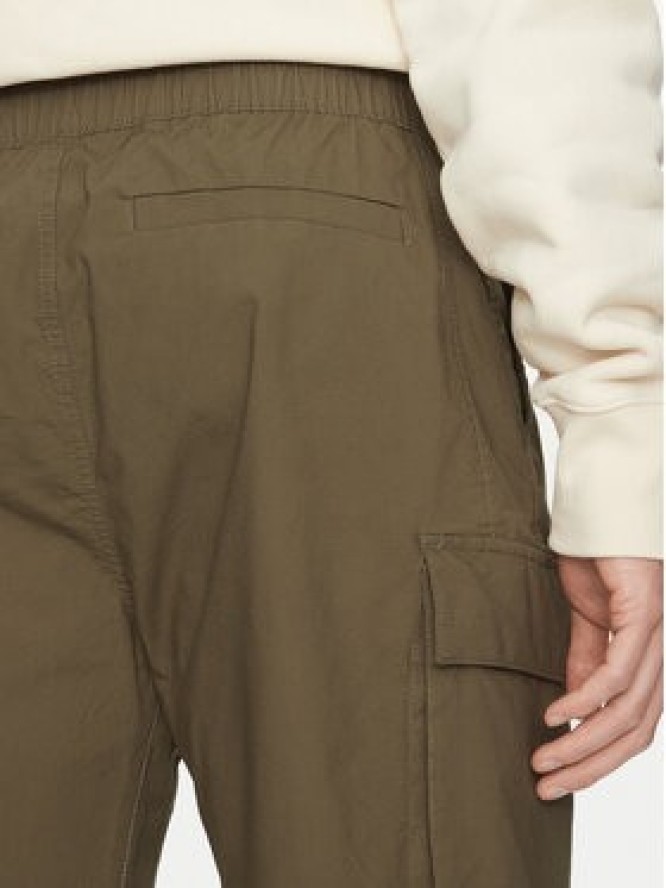 Calvin Klein Jeans Szorty materiałowe J30J327376 Khaki Regular Fit