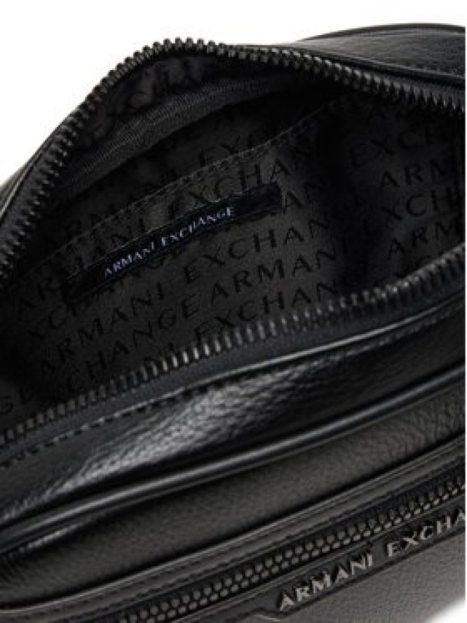 Armani Exchange Saszetka XM001601 AF17205 MC105 Czarny