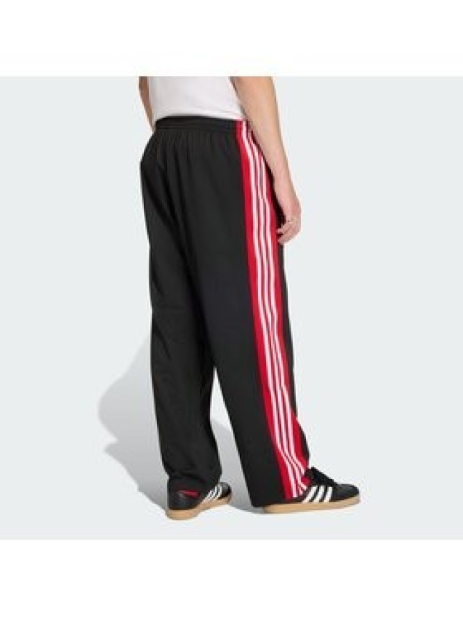 adidas Spodnie dresowe KE0117 Czarny Loose Fit