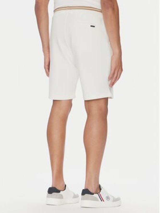 Bugatti Szorty materiałowe 8255 75080C Biały Regular Fit