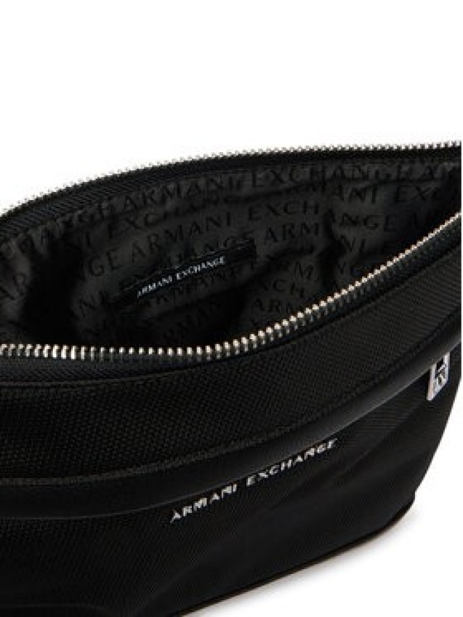 Armani Exchange Saszetka XM002651 AF22656 MC105 Czarny