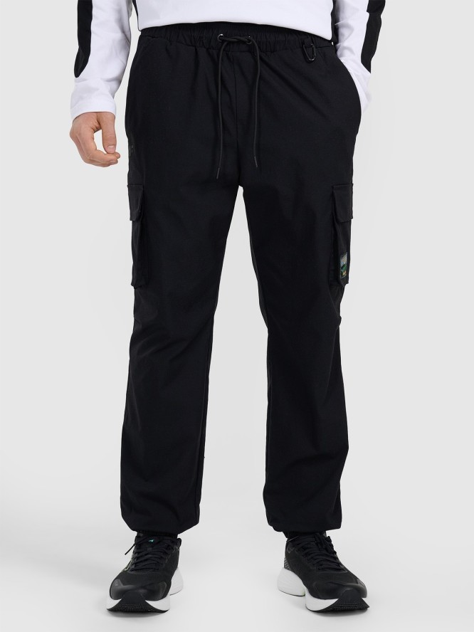 4F Spodnie casual cargo męskie - czarne M