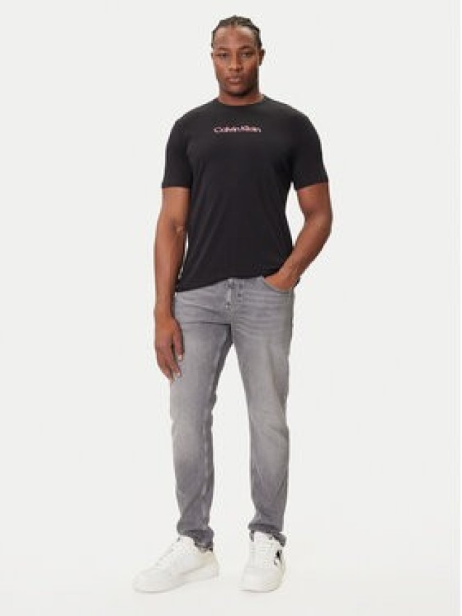 Calvin Klein Jeans T-Shirt Glitched Logo LV04RC858G Czarny Regular Fit