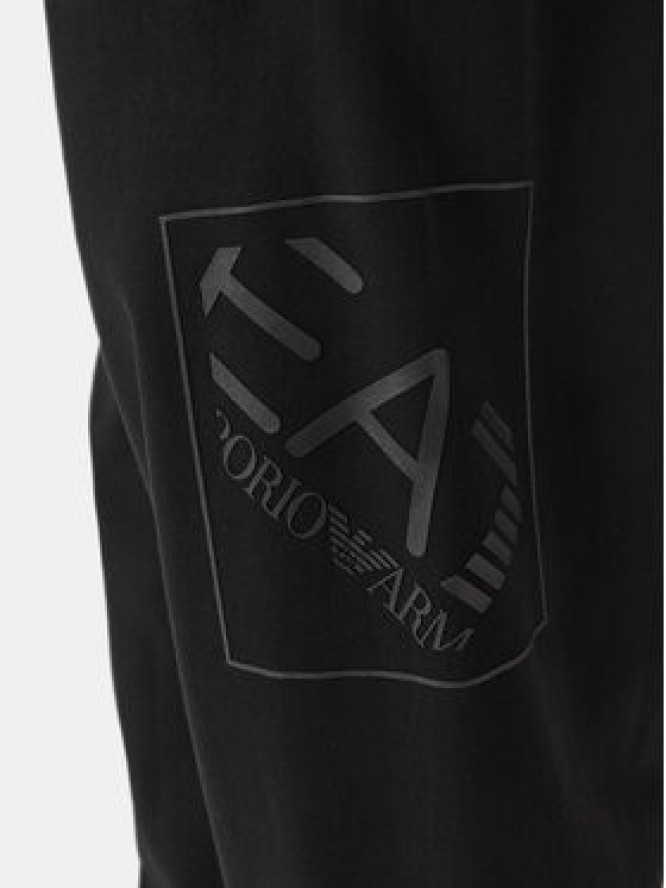 EA7 Emporio Armani Spodnie dresowe 7M001492 AF17787 UC001 Czarny Regular Fit
