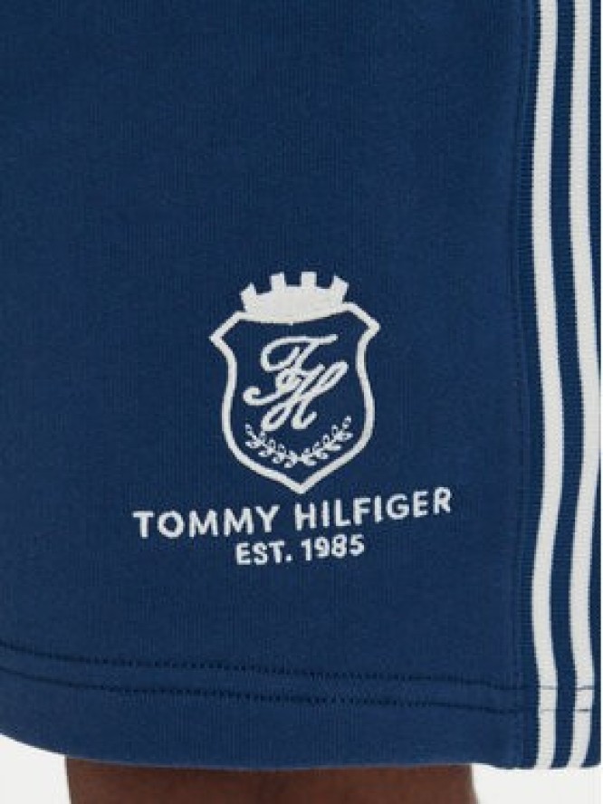 Tommy Hilfiger Szorty sportowe Crest Embroidery MW0MW42878 Niebieski Relaxed Fit