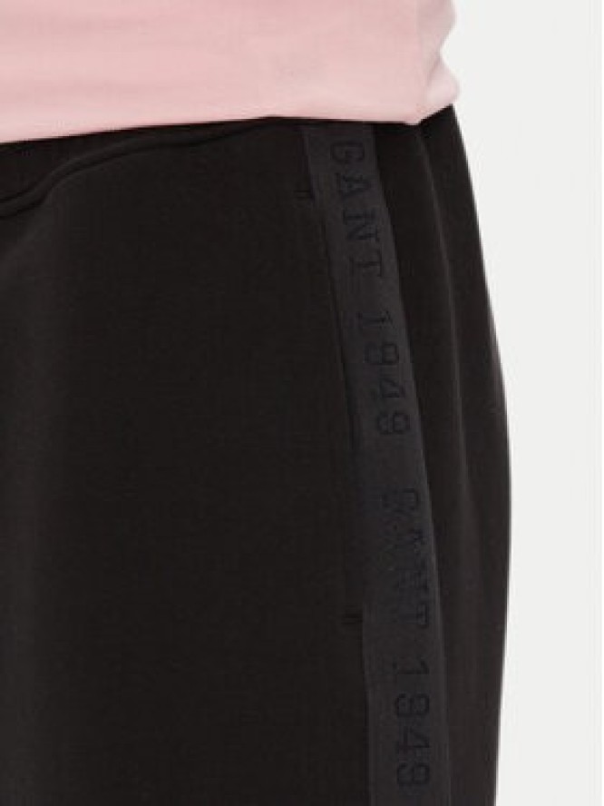Gant Szorty sportowe 2825122T Czarny Regular Fit