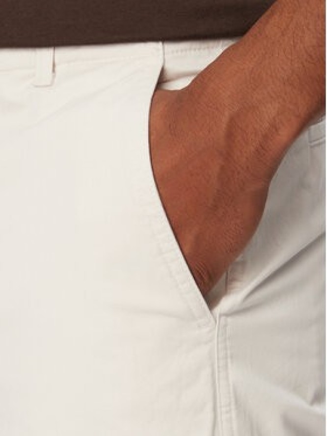 Calvin Klein Jeans Chinosy 90s LV04RF619G Biały Straight Fit