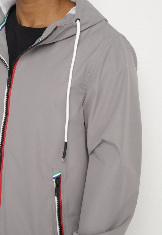 Szara Kurtka Wiatrówka z Kapturem i Zasuwanymi Kieszeniami Adivoria