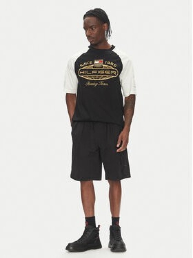 Tommy Hilfiger Szorty sportowe F1 Movie MW0MW42080 Czarny Relaxed Fit