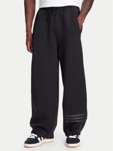 adidas Spodnie dresowe Neuclassics JW5445 Czarny Loose Fit